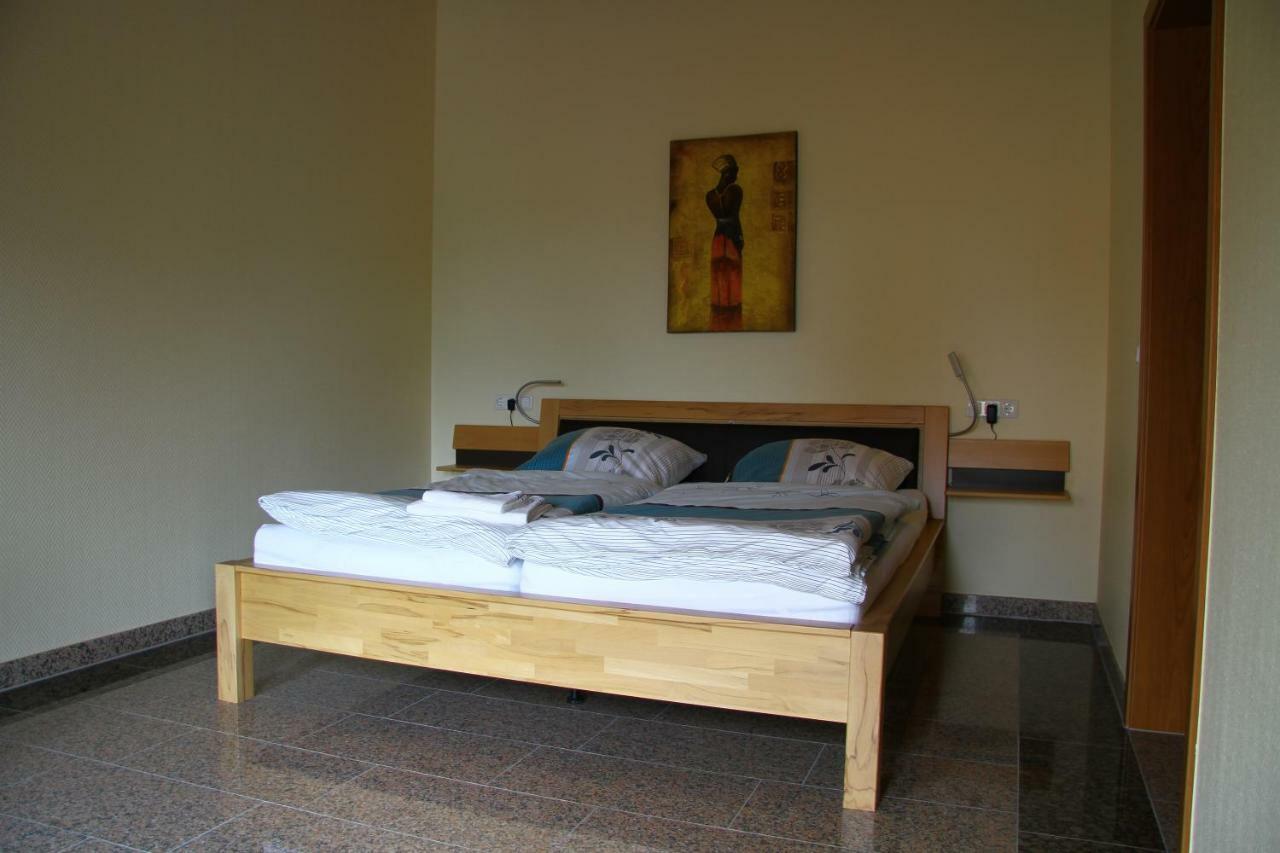 Bed and Breakfast Bistro Im Ring Quiddelbach Zewnętrze zdjęcie