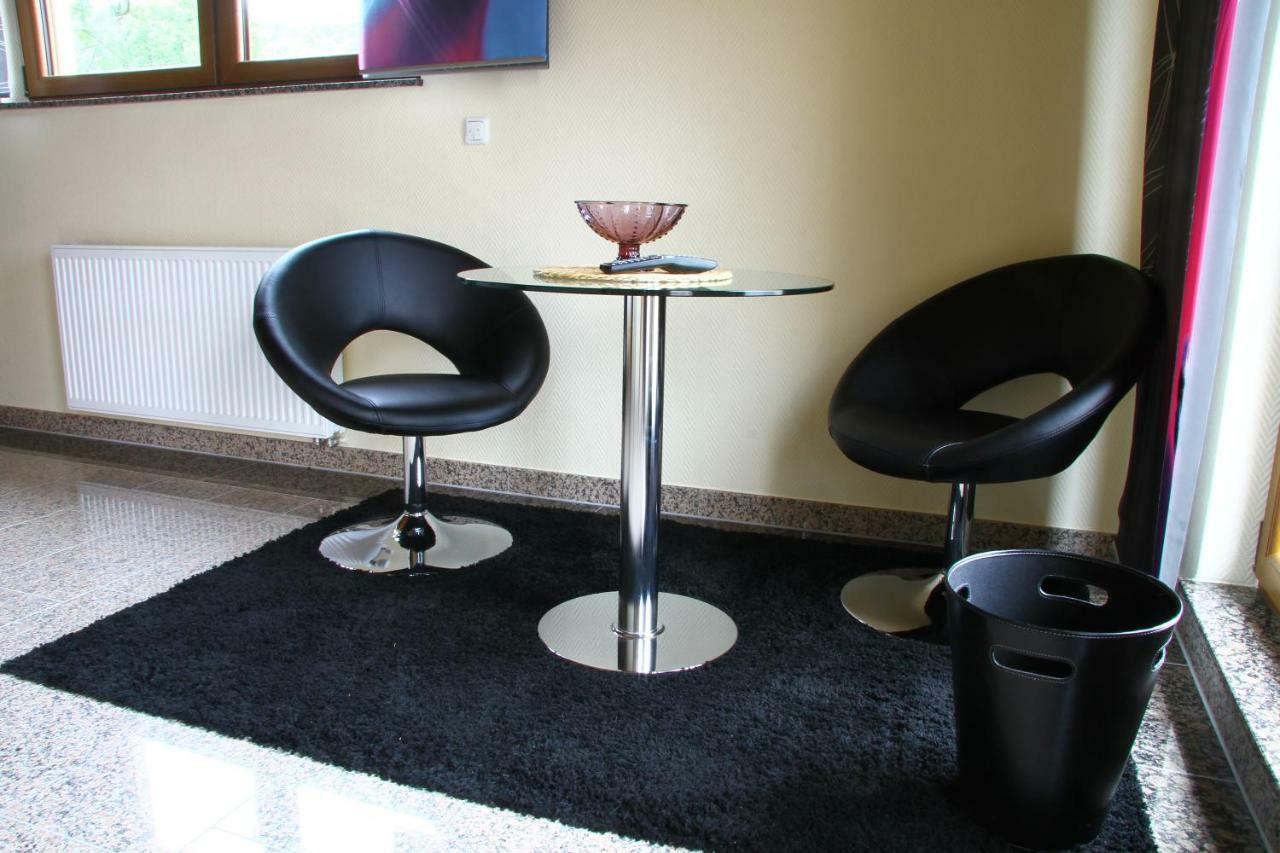 Bed and Breakfast Bistro Im Ring Quiddelbach Zewnętrze zdjęcie
