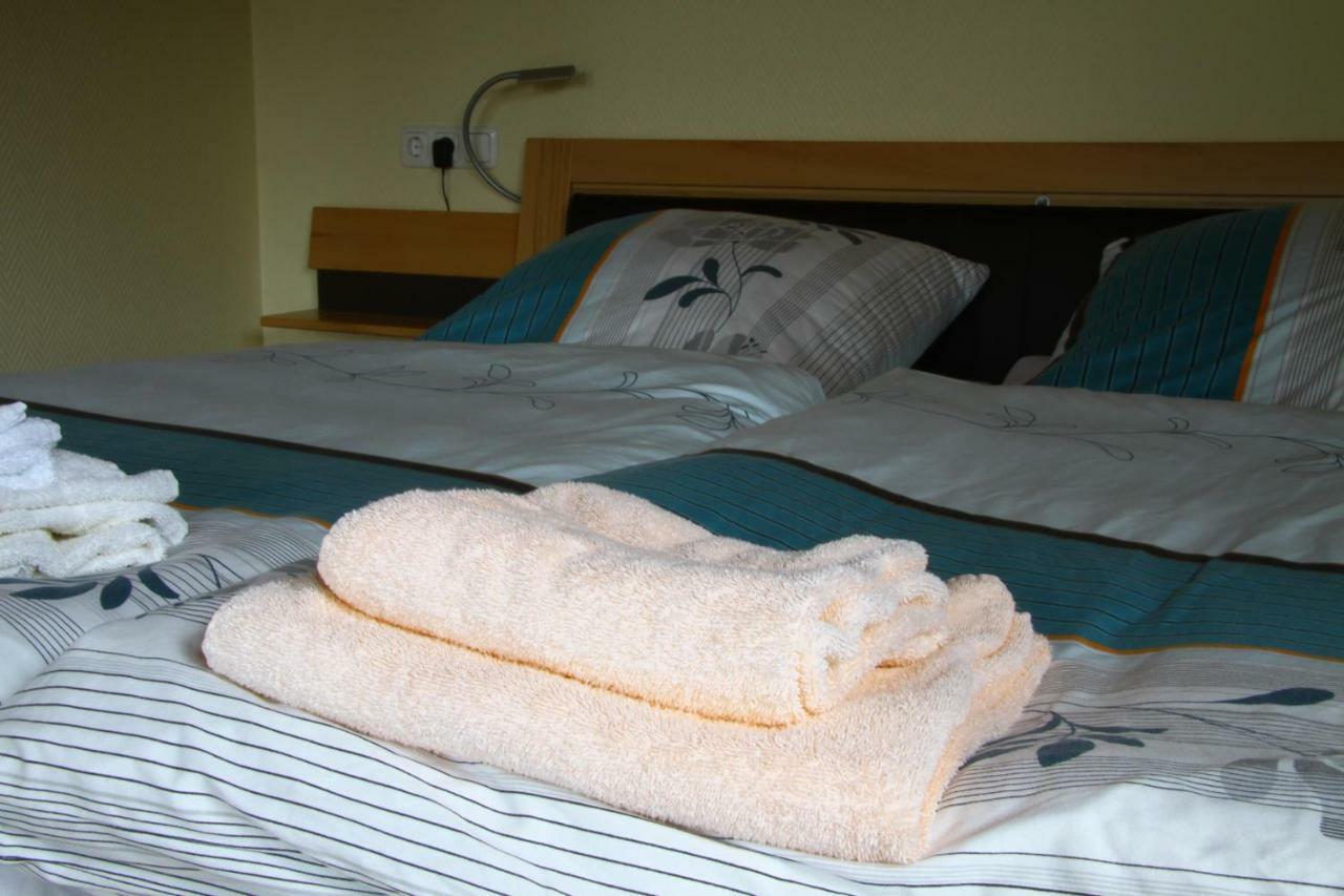 Bed and Breakfast Bistro Im Ring Quiddelbach Zewnętrze zdjęcie