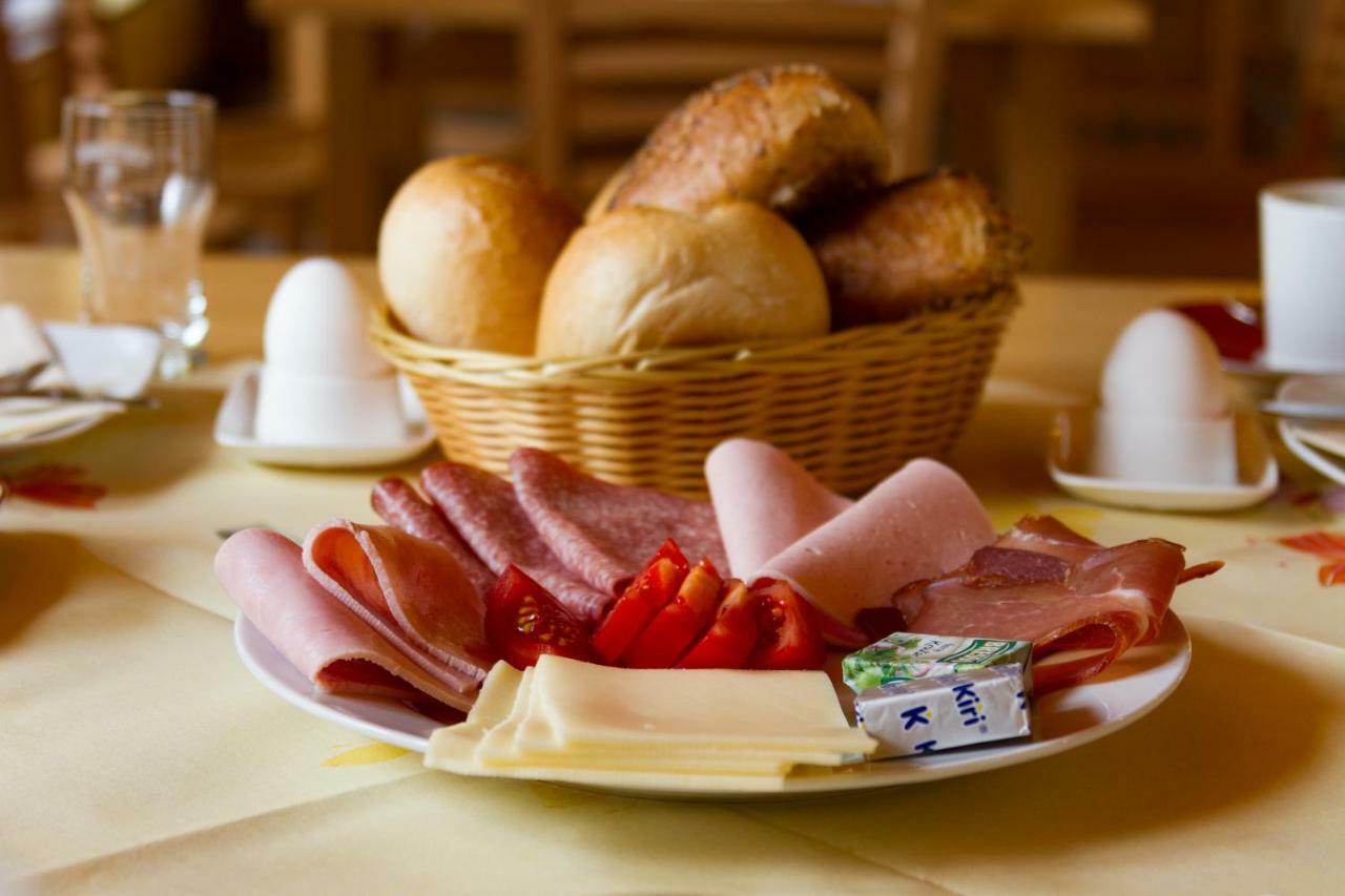 Bed and Breakfast Bistro Im Ring Quiddelbach Zewnętrze zdjęcie